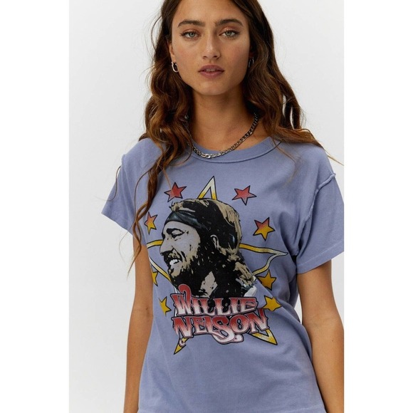 DAYDREAMER WILLIE NELSON IN STARS REVERSE GF TEE SZ XS - Picture 9 of 14